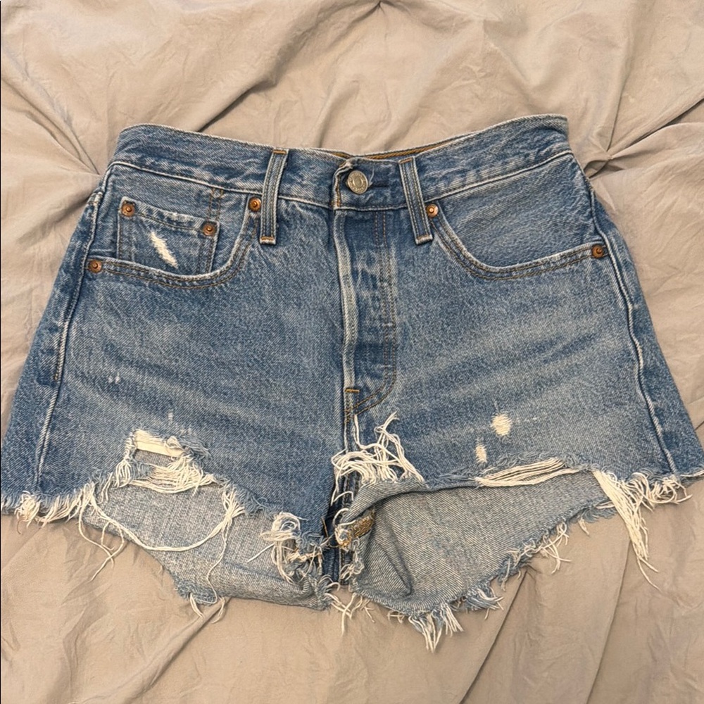 Levi’s 501 shorts